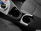  Cup holders photo